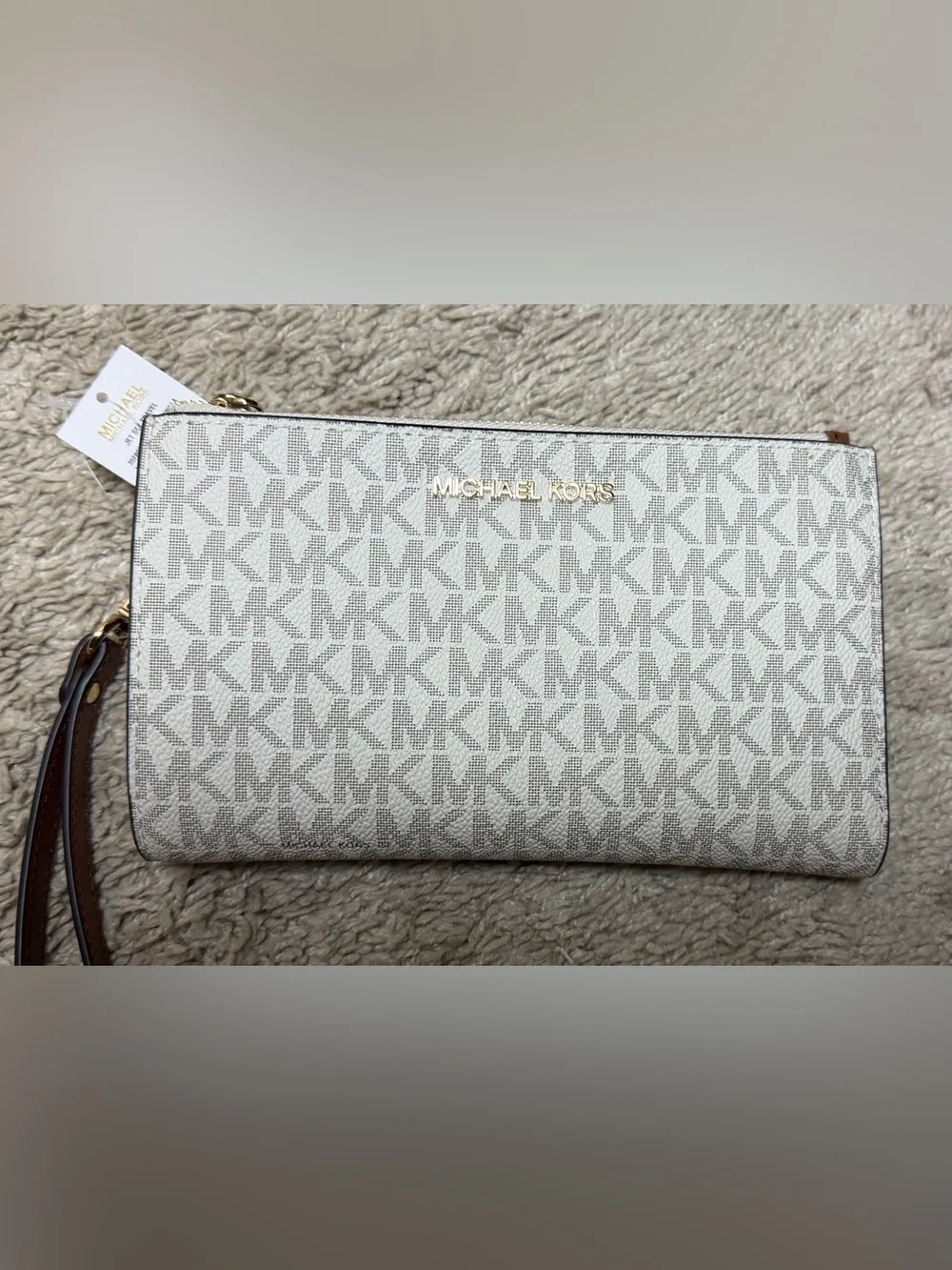 Michael Kors Jet Set Vanilla Double Zip Wrislet